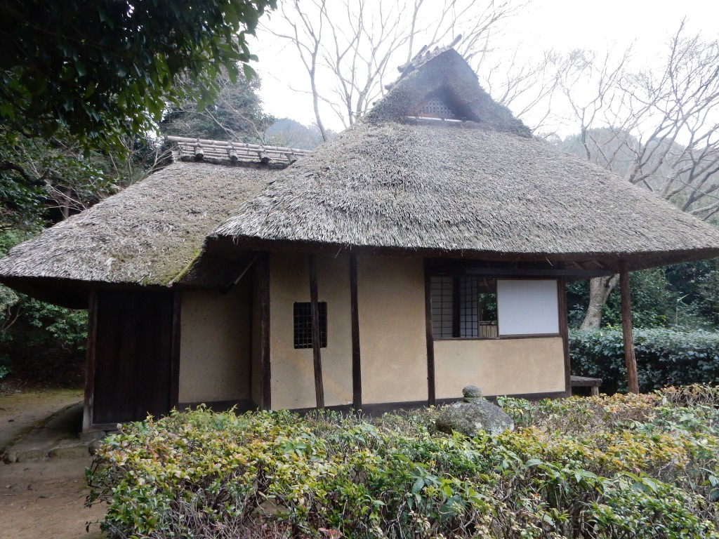 The Basho-an that Buson put up on the site where Basho stayed. Buson held literary events at the teahouse, including linked verse collaborations.